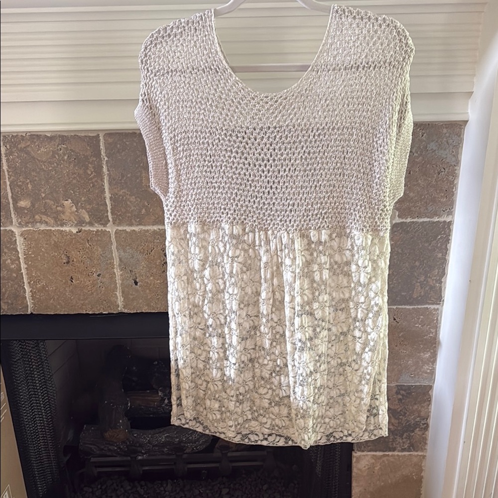 Blu Pepper Crochet Lace Babydoll Tunic Top size S Beige Cream Boho Vanilla
